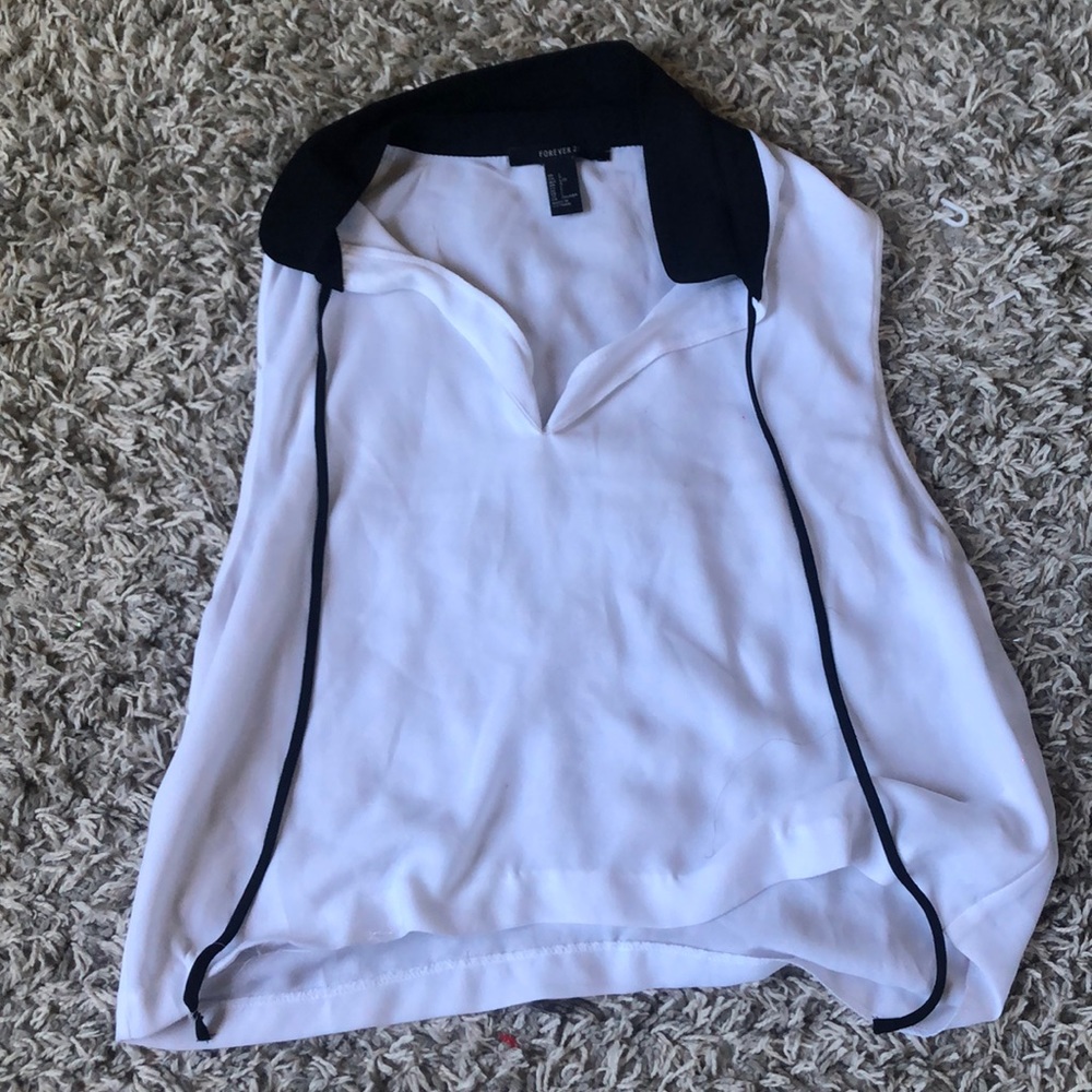 Forever 21 Sleeveless top